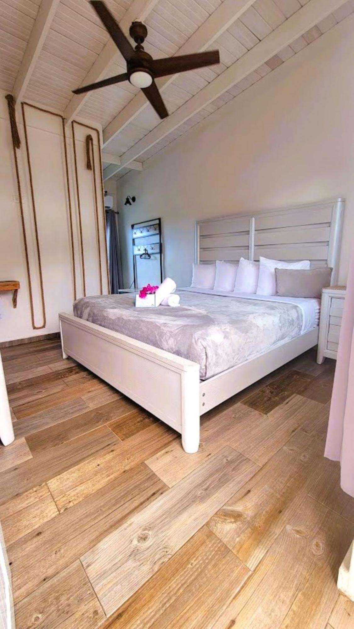 La Jamaca - Island Vibe Hotel La Parguera Εξωτερικό φωτογραφία